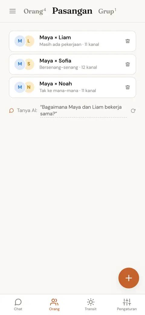 Memilih dua orang tersimpan untuk dibandingkan, satu slot sudah terisi dan satu lagi belum